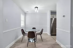 421 Hancock Pl, Marlboro Township, NJ 07751 - Photo 8