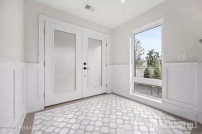 162 Franklin Avenue, Long Branch, NJ 07740 - Photo 4