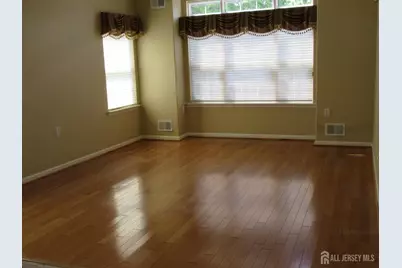 129 Valencia Drive, Monroe Township, NJ 08831 - Photo 6