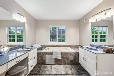 17 Miller Circle, Pennington, NJ 08534 - Photo 18