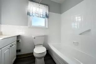 11A Foothills Dr, South River, NJ 08882 - Photo 8