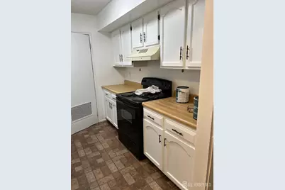 40-3 Prospect Street, Metuchen, NJ 08840 - Photo 2