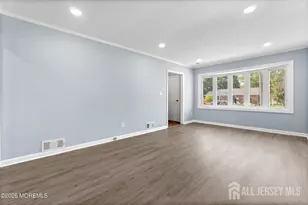 31 Stevens Rd, Edison, NJ 08817 - Photo 4