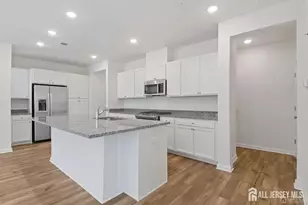 735 Station Rd, Dunellen, NJ 08812 - Photo 8