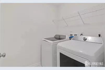 735 Station Road, Dunellen, NJ 08812 - Photo 14