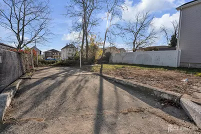 18 John Street, Carteret, NJ 07008 - Photo 30