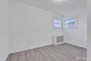 18 John St, Carteret, NJ 07008 - Photo 12