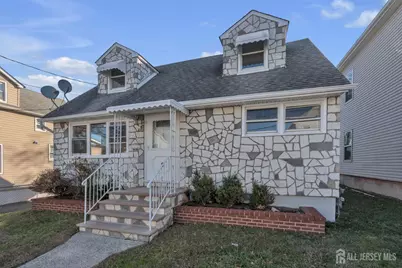 18 John Street, Carteret, NJ 07008 - Photo 2