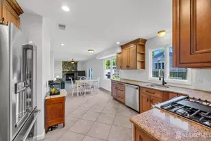 [Address not provided], Piscataway Township, NJ 08854 - Photo 18