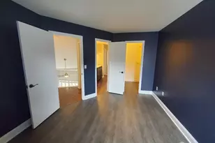 102 Lawrence Ln, New Brunswick, NJ 08901 - Photo 18