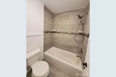 102 Lawrence Lane #28, New Brunswick, NJ 08901 - Photo 22