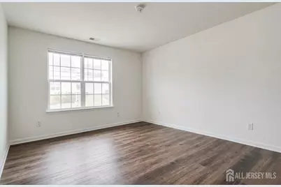 517 Waterford Drive, Edison, NJ 08817 - Photo 12