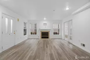 116 Chariot Ct, Piscataway Township, NJ 08854 - Photo 4