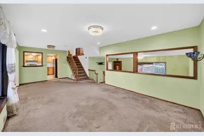 95 Pine Street, Iselin, NJ 08830 - Photo 8