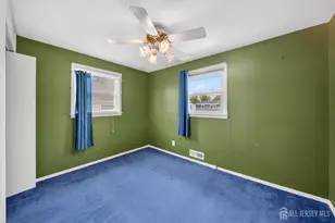95 Pine St, Iselin, NJ 08830 - Photo 22