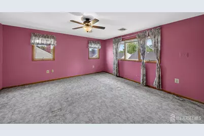 95 Pine Street, Iselin, NJ 08830 - Photo 14