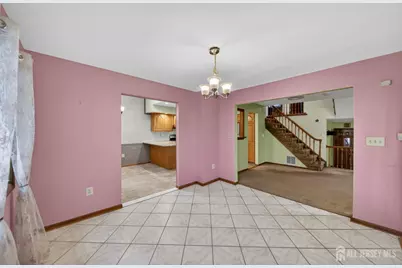 95 Pine Street, Iselin, NJ 08830 - Photo 12