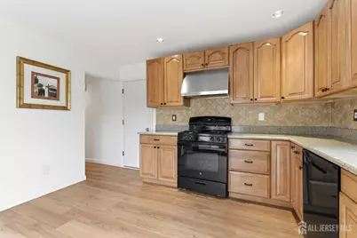 76 Carriage Place, Edison, NJ 08820 - Photo 14