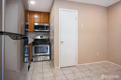 4410 Birchwood Court, North Brunswick Township, NJ 08902 - Photo 6