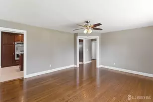 154 Mulberry Ln, Middlesex, NJ 08846 - Photo 12