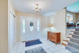27 Eileen Way, Edison, NJ 08837 - Photo 10