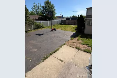690 Carson Avenue, Perth Amboy, NJ 08861 - Photo 2
