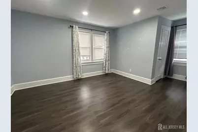 190 Green Street, Woodbridge Township, NJ 07095 - Photo 8