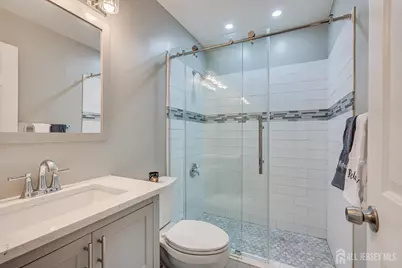 268 Shady Oak Court, Piscataway Township, NJ 08854 - Photo 28