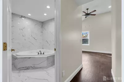 537 S Atlantic Avenue, Aberdeen Township, NJ 07747 - Photo 20
