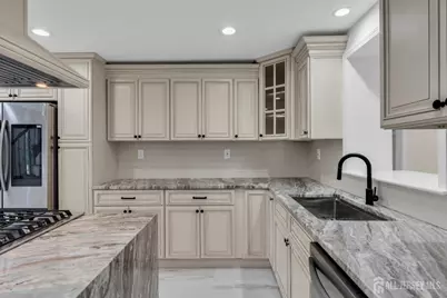 537 S Atlantic Avenue, Aberdeen Township, NJ 07747 - Photo 12