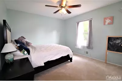 47 Linden Lane, Plainsboro Township, NJ 08536 - Photo 16