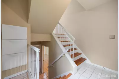 7 Finch Court, Berkeley Heights, NJ 07922 - Photo 4