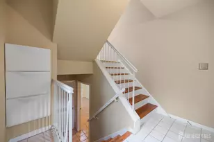 7 Finch Ct, Berkeley Heights, NJ 07922 - Photo 4