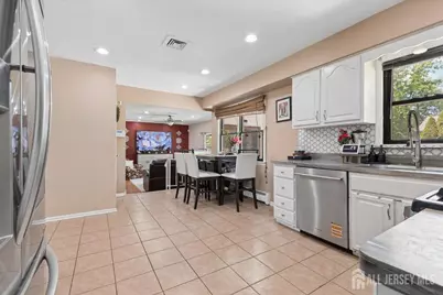 24 Sandalwood Drive, Edison, NJ 08820 - Photo 12