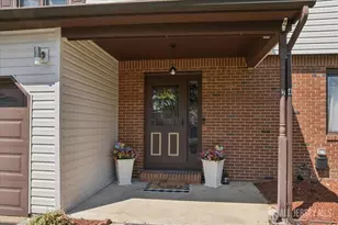 24 Sandalwood Dr, Edison, NJ 08820 - Photo 4