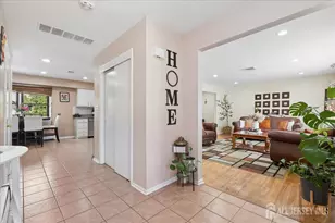 24 Sandalwood Dr, Edison, NJ 08820 - Photo 6
