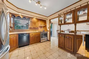 11 Kilmer Dr, Colonia, NJ 07067 - Photo 20