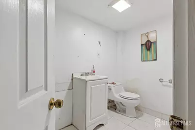 37 Hensler Lane, Sayreville, NJ 08872 - Photo 16