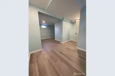 8 Germantown Avenue, Middlesex, NJ 08817 - Photo 22