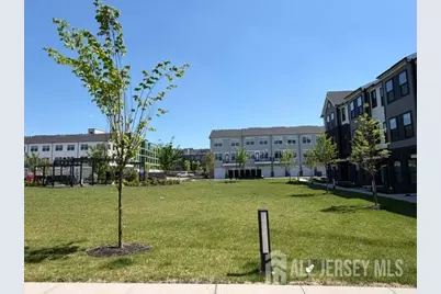 202 Lyla Lane, New Brunswick, NJ 08901 - Photo 6