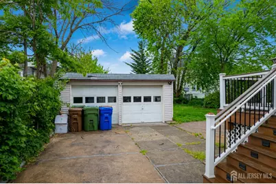 304 Park Avenue N, Linden, NJ 07036 - Photo 24