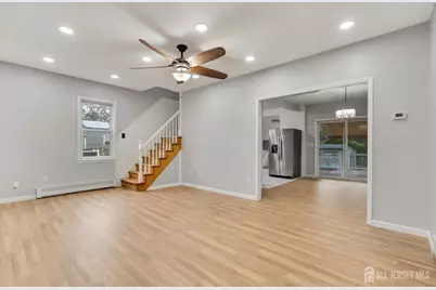 304 Park Avenue N, Linden, NJ 07036 - Photo 4