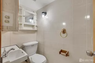 304 Park Ave N, Linden, NJ 07036 - Photo 10