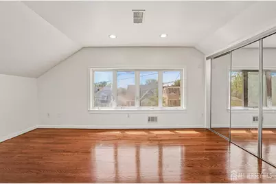 366 Jeffries Street, Perth Amboy, NJ 08861 - Photo 10