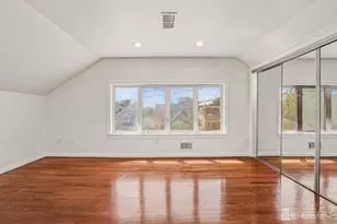 366 Jeffries St, Perth Amboy, NJ 08861 - Photo 10