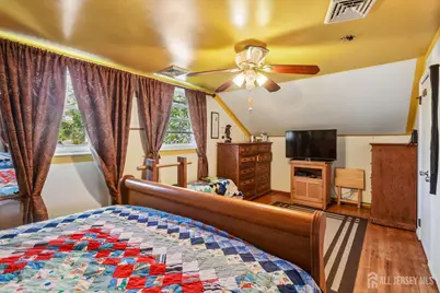 844 Lakeshore Drive, Aberdeen Township, NJ 07735 - Photo 14