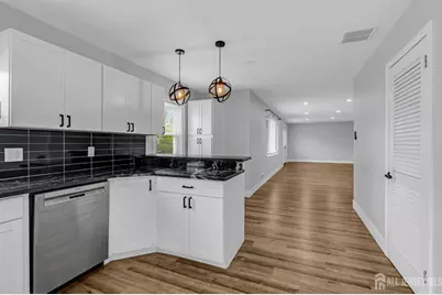 209 Ridge Avenue, Middletown, NJ 07718 - Photo 20