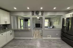 9 Hoffman Ct, East Brunswick Township, NJ 08816 - Photo 18
