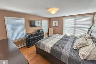 37 Boehmhurst Ave, Sayreville, NJ 08872 - Photo 14
