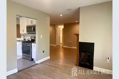 3 Farnham Square, Sayreville, NJ 08859 - Photo 18